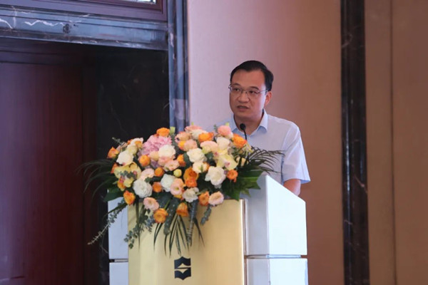 尊龙集团官网戴毅